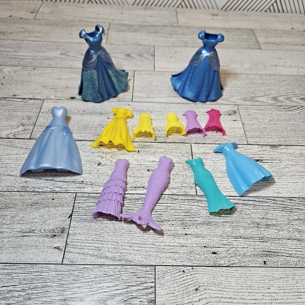 Princess Magic Clip Gowns & Other Clip On Clothes